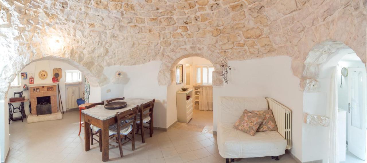 Trulli Girasoli E Viole Cocolicchio Екстериор снимка