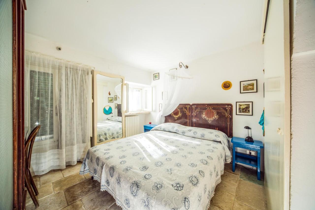 Trulli Girasoli E Viole Cocolicchio Екстериор снимка