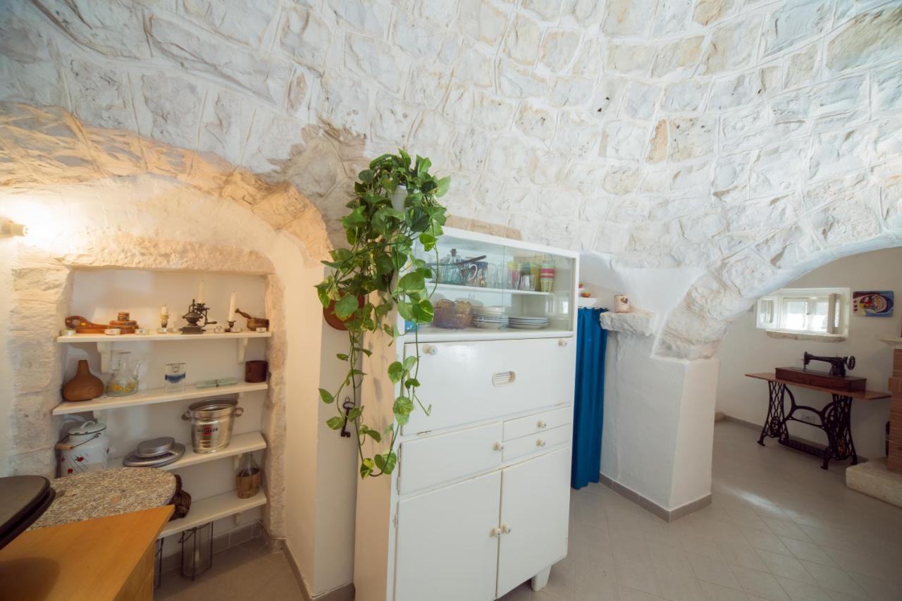 Trulli Girasoli E Viole Cocolicchio Екстериор снимка