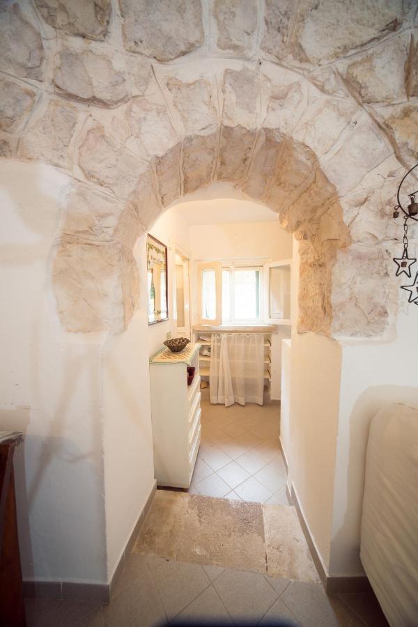 Trulli Girasoli E Viole Cocolicchio Екстериор снимка